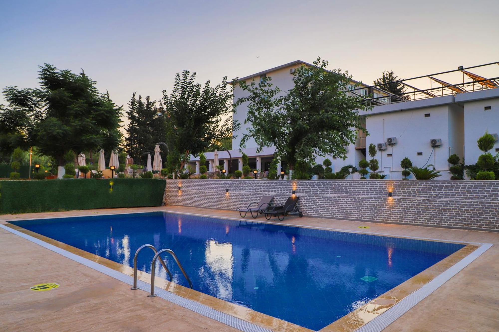 Lara Garden Hotel Antalya Ngoại thất bức ảnh