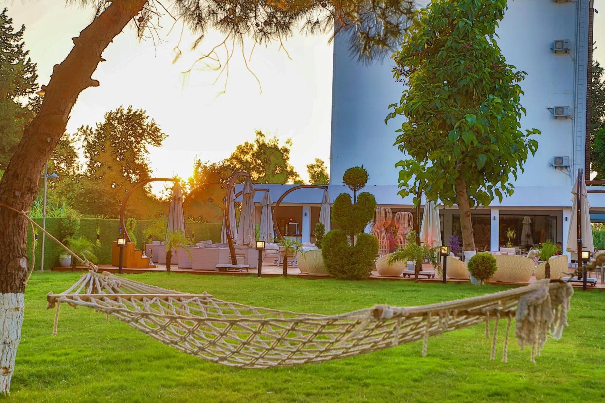 Lara Garden Hotel Antalya Ngoại thất bức ảnh