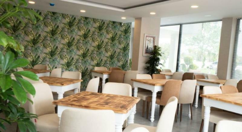 Lara Garden Hotel Antalya Ngoại thất bức ảnh